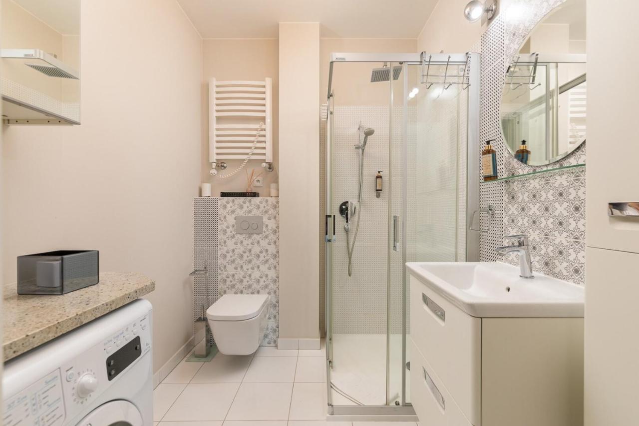 Rent Like Home - Nowy Swiat 47A Varşova Dış mekan fotoğraf