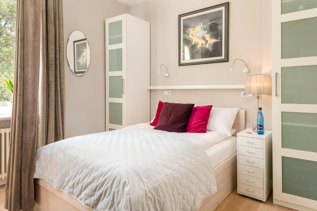 Rent Like Home - Nowy Swiat 47A Varşova Dış mekan fotoğraf